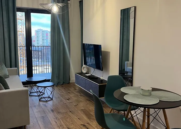 Blue Lagoon דירה קטוביץ